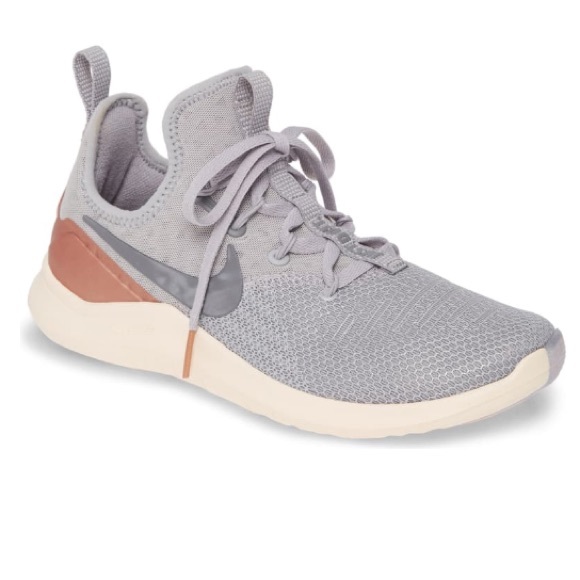 nike free tr 8 metallic